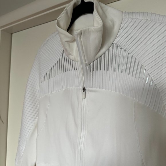 lululemon athletica Chill Going Strong White Jacket - Picture 2 of 8